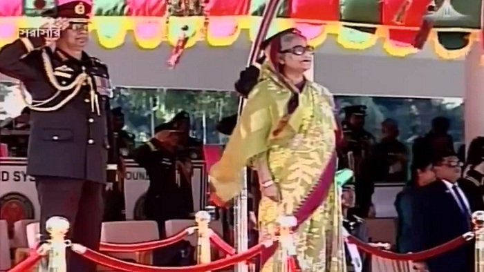 চট্টগ্রামে মিলিটারি একাডেমিতে প্রধানমন্ত্রী