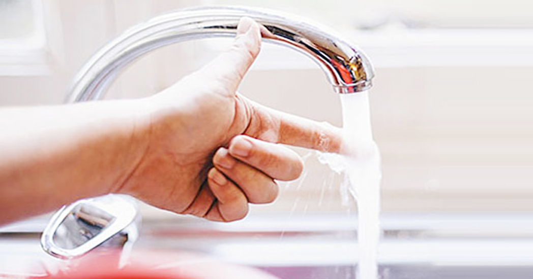 পুড়ে গেলে জ্বালাপোড়া কমাতে যা করবেন