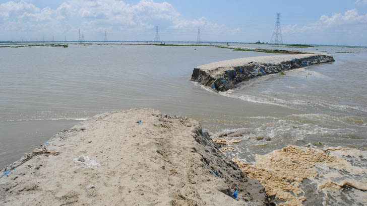 মাঝারি বন্যায় আক্রান্ত ৭ জেলা