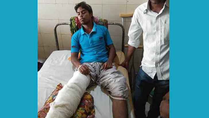 রাবির কোটা আন্দোলনের নেতা তারেক সংকটাপন্ন, ঢাকায় স্থানান্তর