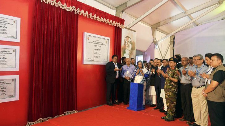 বর্তমান সরকারের স্বাস্থ্যব্যবস্থা-একটি পর্যালোচনা