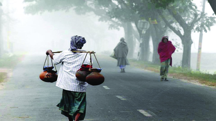 রেকর্ড ভাঙতে শীত আসছে হামাগুড়ি দিয়ে