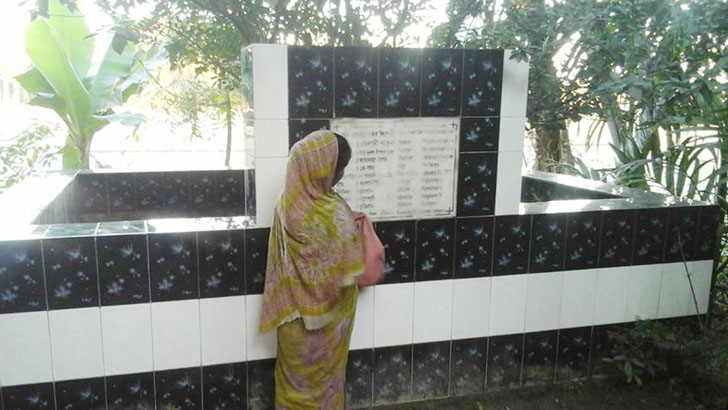 ফেলানী খাতুন হত্যার ৮ বছর, পারিবারিকভাবে মৃত্যুবার্ষিকী পালন