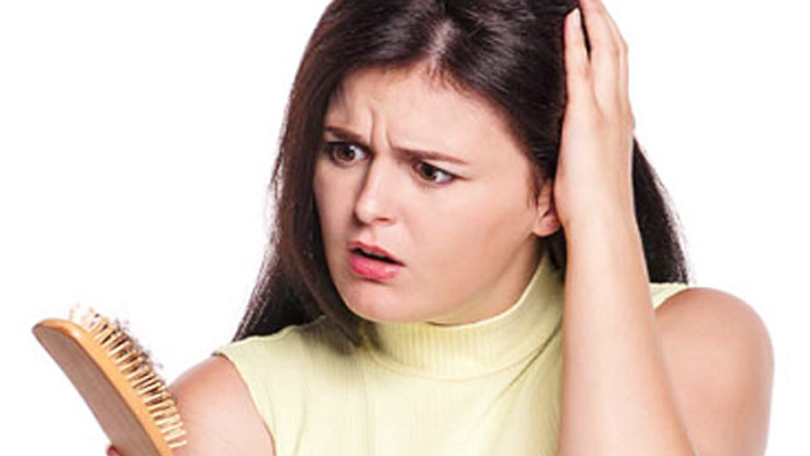 চুল পড়া বন্ধ করবে যেসব খাবার