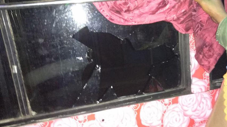 অবশেষে বাঘায় পিকনিকের গাড়ি চাঁদা আদায় বন্ধ