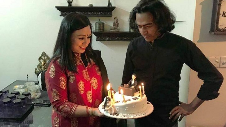 জন্মদিনে স্ত্রী তানিয়ার উপহারে বাকরুদ্ধ বাপ্পা মজুমদার