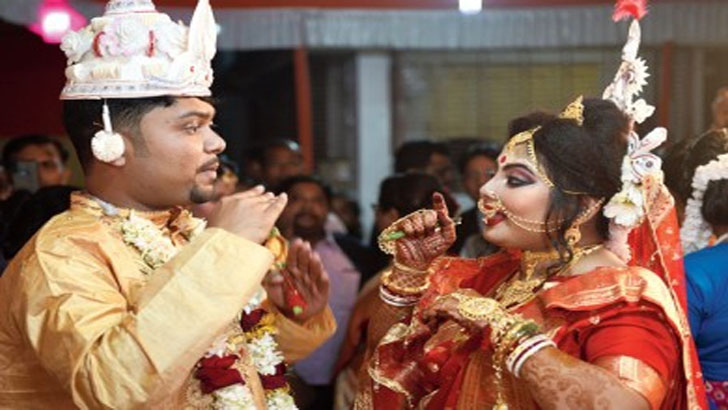 যে কারণে ইশারার মাধ্যমে বিয়ে