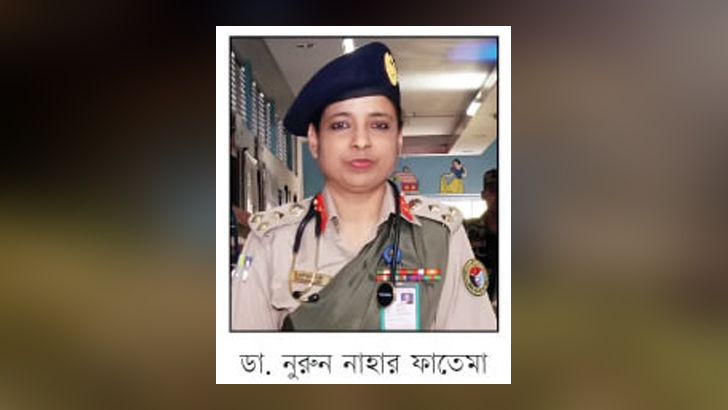 Porno qiz eshakni sikadi Jingalak ayollarning yalangoch fotosuratlari