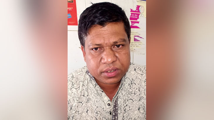 আ’লীগ নেতাকে হাত-পা বেঁধে গাছে ঝুলিয়ে হত্যাচেষ্টা!