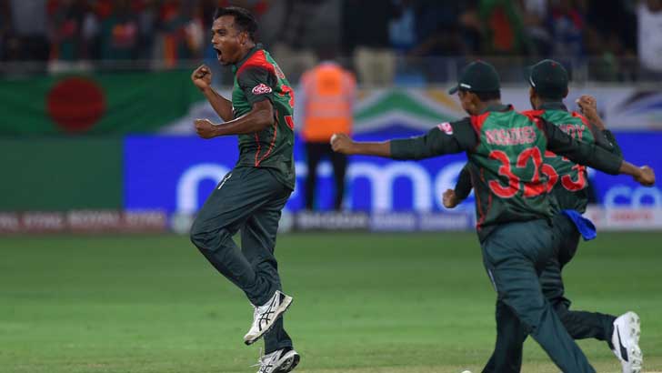 ম্যাককলামকে থামালেন রুবেল