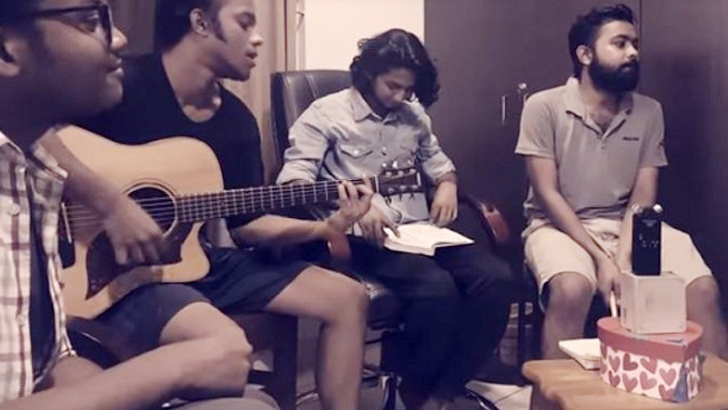 ইউটিউবে সস্তা জনপ্রিয়তা পেতে বাংলা গানের ‘বিকৃতি’