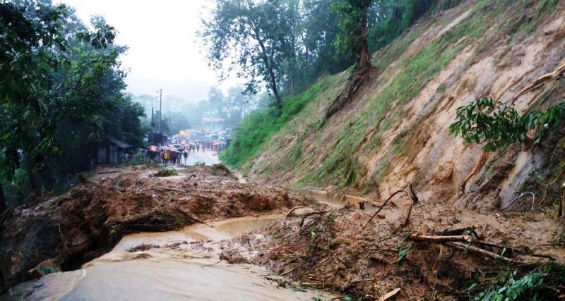 কাপ্তাইয়ে পাহাড় ধসে নিহত ২