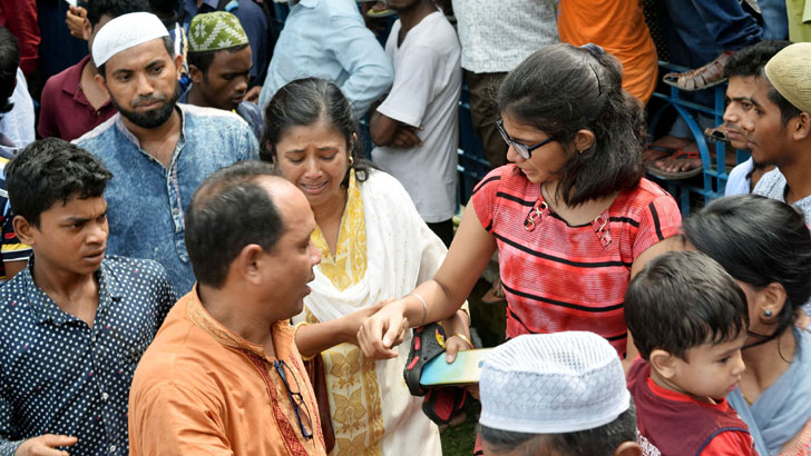 চোখের জলে প্রিয় নেতাকে বিদায় জানাল রংপুরবাসী