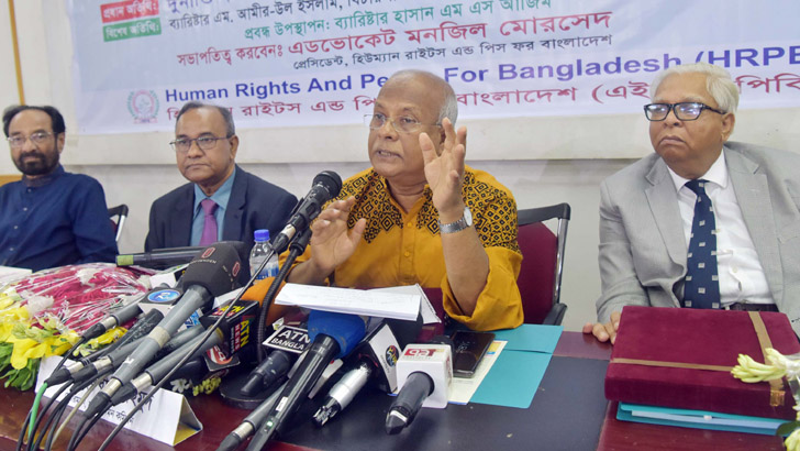 ছোট মাছের পাশাপাশি বড় মাছও ধরছি: দুদক চেয়ারম্যান