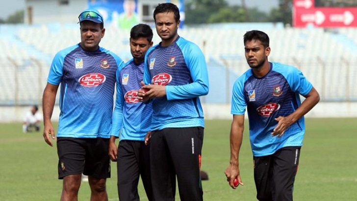 বাংলাদেশ অধ্যায় শেষে ভারতের বোলিং কোচ হতে আবেদন