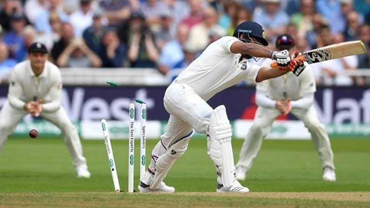 টেস্টে কোন দেশের সর্বনিম্ন রান কত?