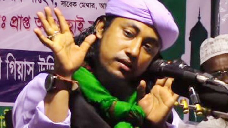 বিতর্কিত বক্তব্যে ভাইরাল তাহেরীর বিরুদ্ধে উচ্চ আদালতে যাবেন আইনজীবী