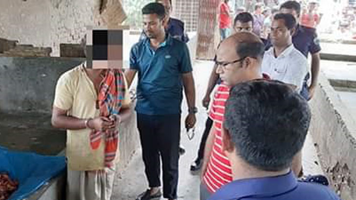 মরা গরুর মাংস বিক্রি করে কষাই কারাগারে