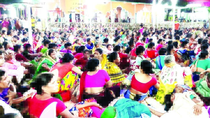 বেনাপোলে নির্যাণ তিথির ৪৯৫তম মহোৎসবে  হাজার ভক্তের মিলনমেলা