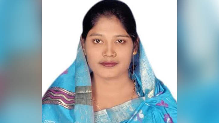 বাংলাদেশের প্রথম হিজড়া ভাইস চেয়ারম্যান পিংকী