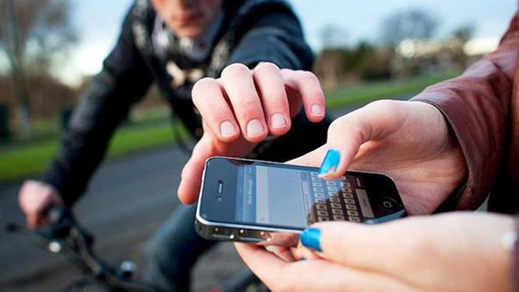 চুরি হওয়া মোবাইল যেভাবে ফেরত পাবেন