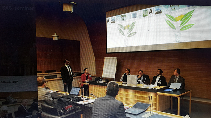 টেকসই আগামীদিনের দিকে তত্ত্ব থেকে অনুশীলন