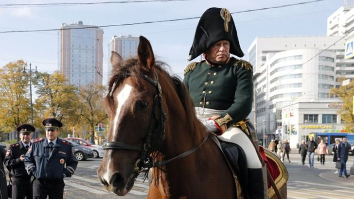 রুশ অধ্যাপকের ব্যাগে প্রেমিকার কাটা হাত!