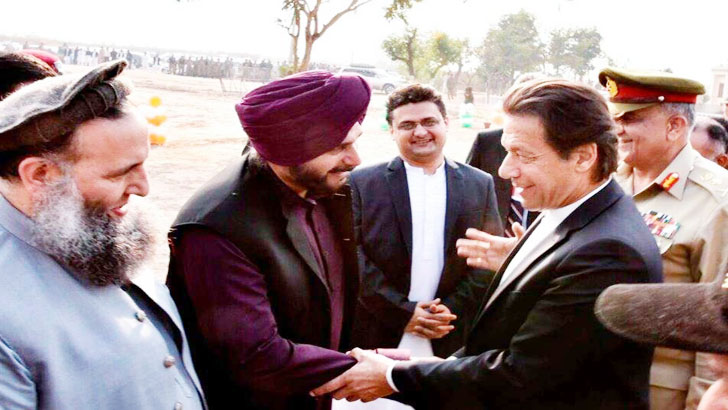 সিধুকে নিয়ে করা ইমরান খানের মন্তব্য ভাইরাল