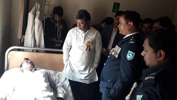 হামলার ঘটনায় উলিপুরের সেই অধ্যক্ষের মামলা
