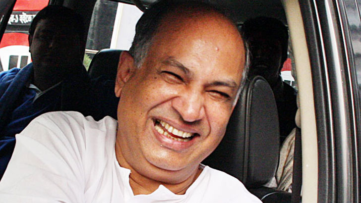 সাকা চৌধুরীর নাম নেই রাজাকারের তালিকায়