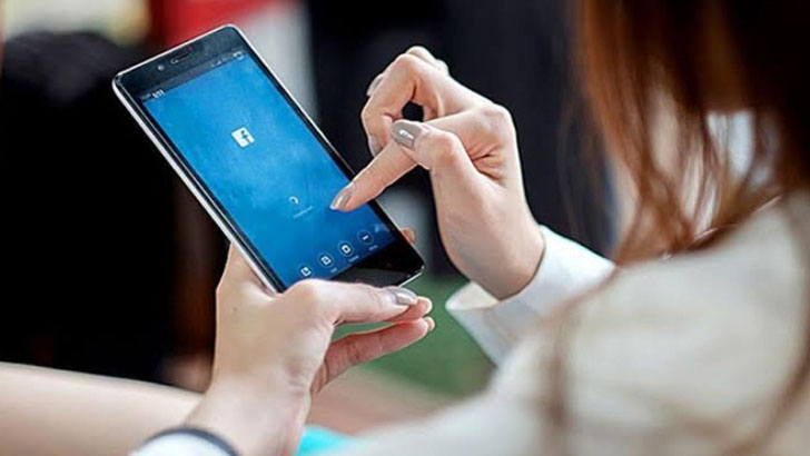 ফেসবুকে ভাষাবদল করবেন যেভাবে