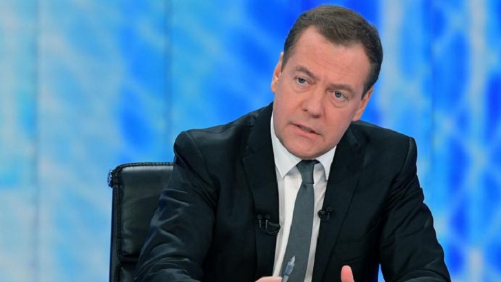 রুশ প্রধানমন্ত্রী দিমিত্রি মেদভেদেভের পদত্যাগ