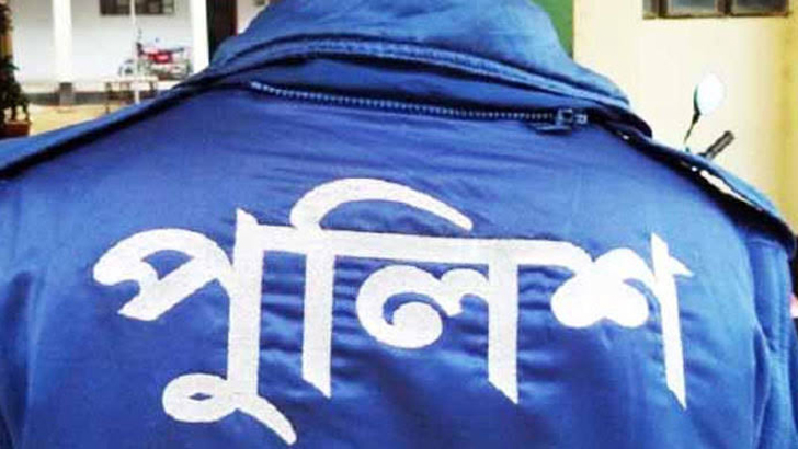 বরগুনায় নারী নির্যাতন মামলায় পুলিশ সদস্য গ্রেফতার