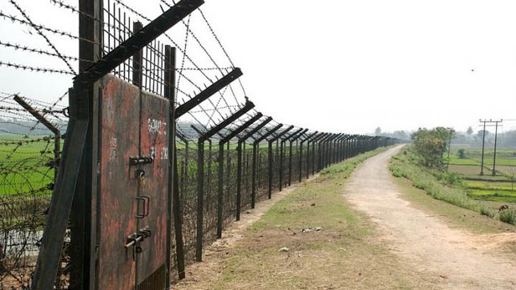 গোমস্তাপুরে ৭ বাংলাদেশিকে বিএসএফের পুশইন