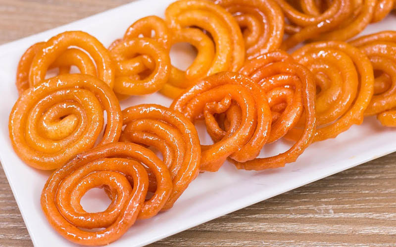 ঘরেই তৈরি করুন মচমচে জিলাপি