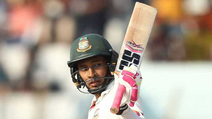 মাঠে ফিরেই দুর্দান্ত সেঞ্চুরি হাঁকালেন মুশফিক