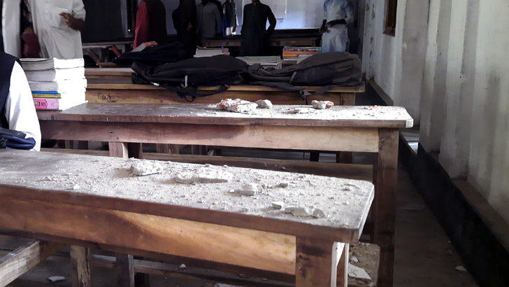 বোরহানউদ্দিনে মাদ্রাসার ছাদ খসে ৪ শিক্ষার্থী আহত