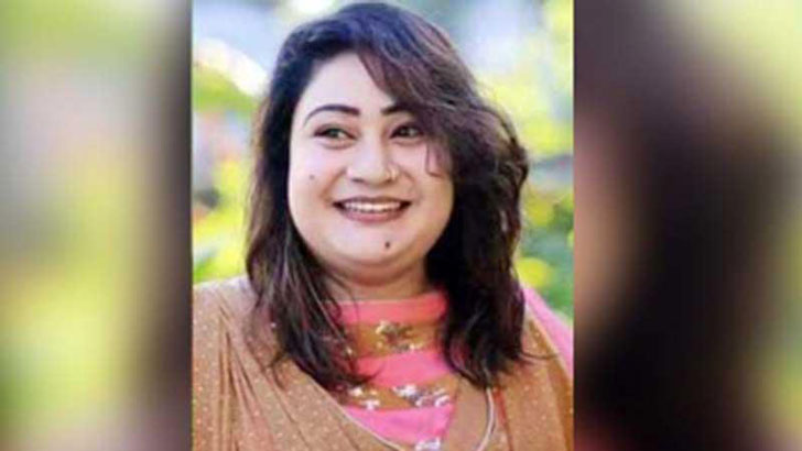 যা মিলল পাপিয়ার মোবাইল ফোনে
