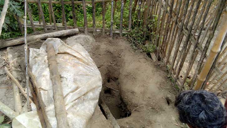 দেওয়ানগঞ্জে ৩টি কবরস্থানের ৮ লাশ চুরি