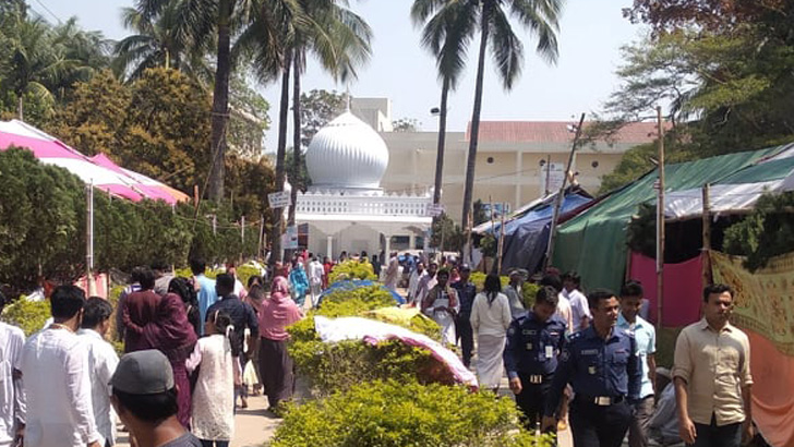 করোনা আতঙ্কে ছেঁউড়িয়ায় লালন স্মরণোৎসবের সমাপনী অনুষ্ঠান স্থগিত