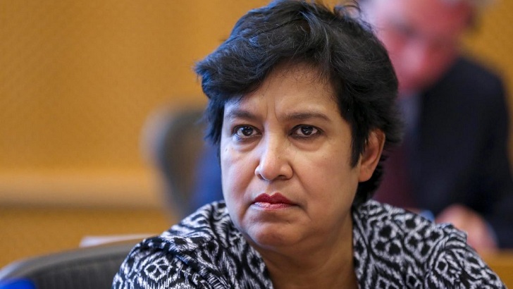 করোনার ভয়াবহতায় কাঁদলেন তসলিমা