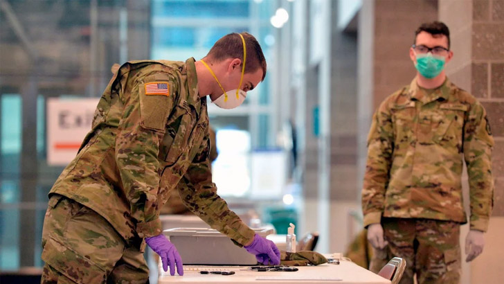 করোনায় প্রথম মার্কিন সেনাসদস্যের মৃত্যু