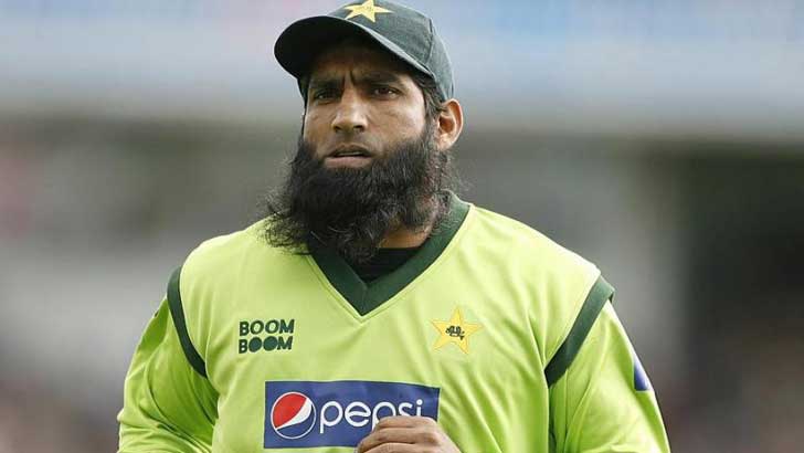 পাকিস্তানের দল নির্বাচন নিয়ে প্রশ্ন তুললেন ইউসুফ