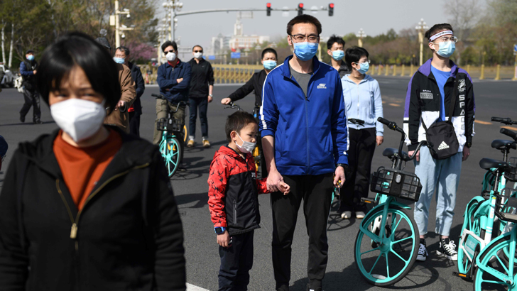 নীরবতায় চীনে করোনা ‘শহীদ’দের স্মরণ