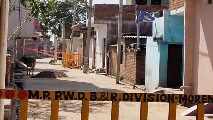 মায়ের মৃত্যুতে খাওয়ালেন দেড় হাজার জনকে, সবাই কোয়ারেন্টিনে!