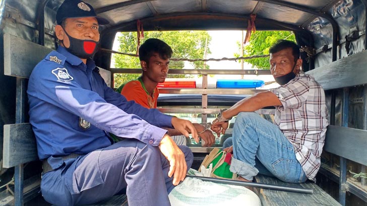 গৌরীপুরে গরীবের চাল কালোবাজারে, ভিপি শাহীনসহ গ্রেফতার ৩