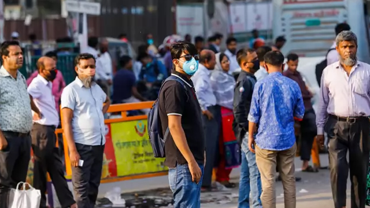 ইউরোপ-আমেরিকার তুলনায় সার্কভুক্ত দেশে কেন ‘মন্থর’ করোনা?