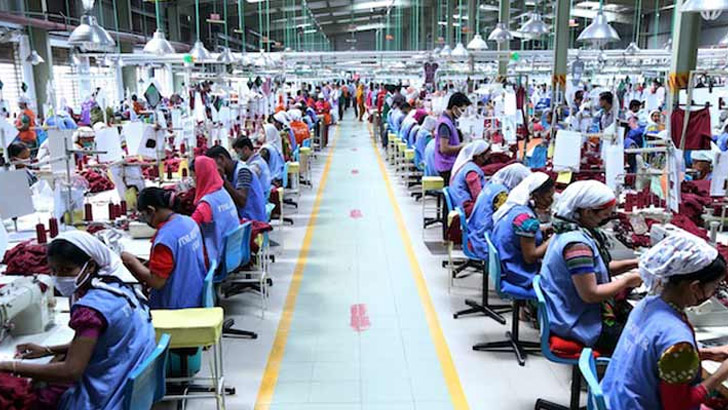 পোশাক শ্রমিকরা এপ্রিলে বেতন পাবে ৬০ ভাগ