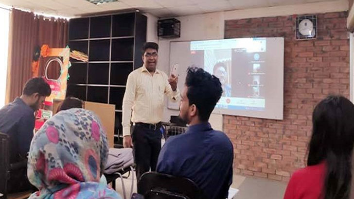 বেসরকারি বিশ্ববিদ্যালয়ের ক্লাস ও ভর্তি অনলাইনে