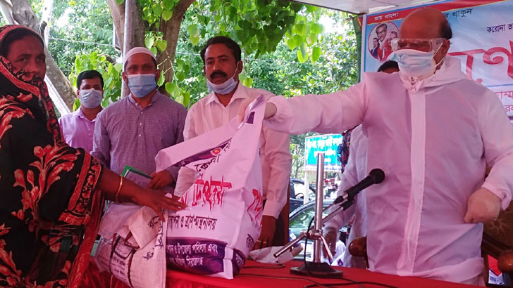 অদৃশ্য শত্রুর হাতে বাংলাদেশসহ গোটা বিশ্ব আজ বন্দি: নাসিম